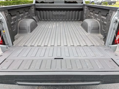Used 2026 GMC Sierra 1500 SLT w/ SLT Premium Plus Package AWD/4WD image 34