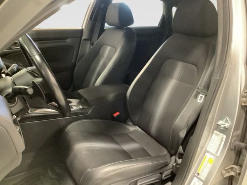 Used 2024 Honda Civic Sport image 11