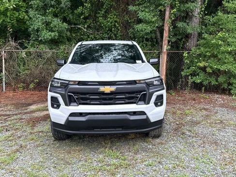 Used 2026 Chevrolet Colorado LT w/ LT Convenience Package RWD image 13