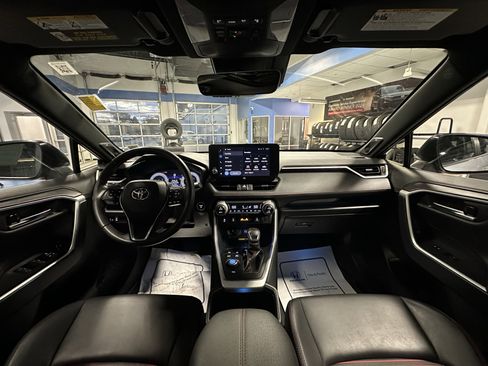 Used 2023 Toyota RAV4 XSE image 30