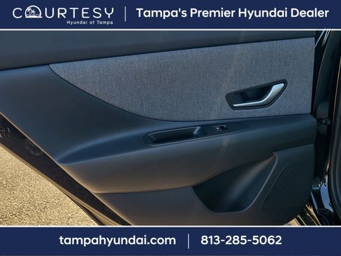 New 2026 Hyundai Elantra Limited image 9