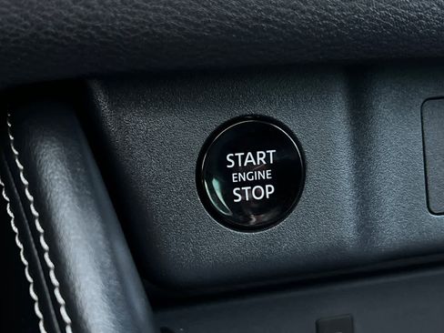 New 2026 Nissan Rogue Platinum image 29