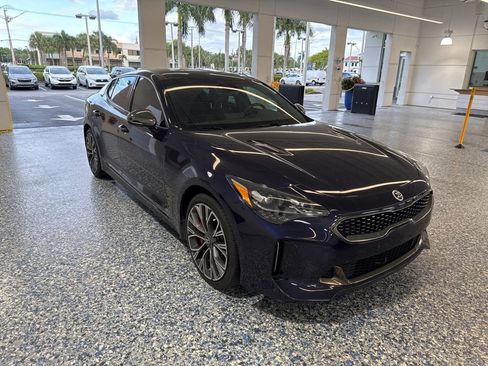 Used 2020 Kia Stinger GT AWD/4WD image 7