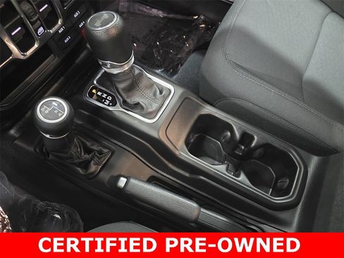 Used 2022 Jeep Wrangler Unlimited Sport image 25