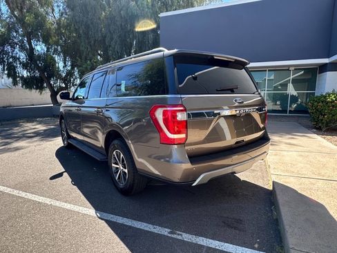 Used 2019 Ford Expedition Max XLT image 6