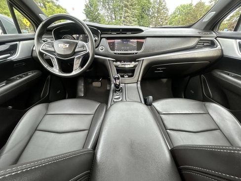 Used 2024 Cadillac XT5 Premium Luxury w/ Technology Package image 21