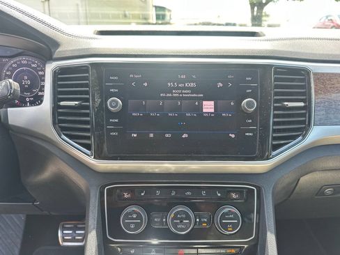 Used 2019 Volkswagen Atlas SEL Premium AWD/4WD image 45