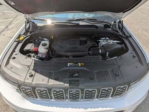 Used 2021 Jeep Grand Cherokee L Summit AWD/4WD image 62