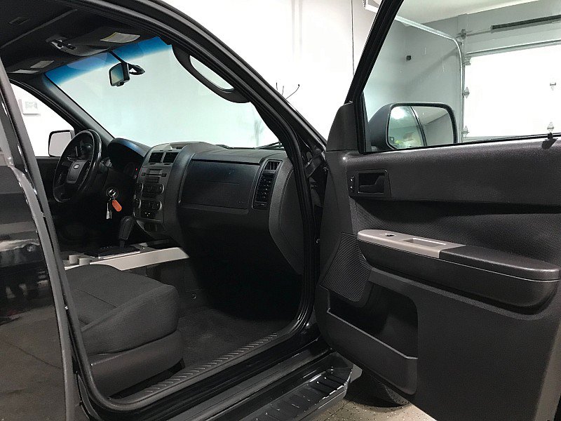 Used 2009 Ford Escape XLT FWD image 12