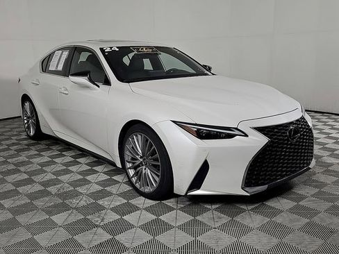 Used 2024 Lexus IS 300 w/ Premium Package RWD image 3