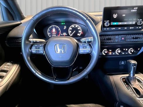 Used 2025 Honda HR-V Sport image 2