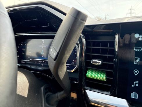 Certified 2024 Chevrolet Silverado 1500 LT image 16