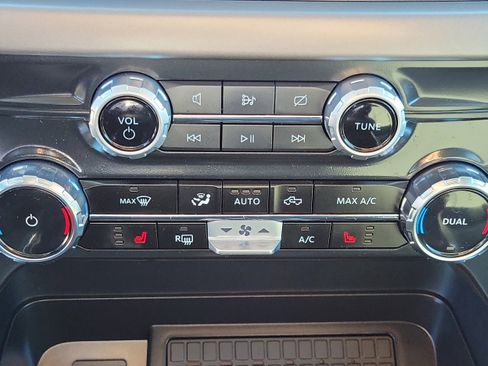 Used 2024 Ford F150 XLT w/ Equipment Group 302A MID image 31