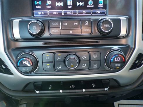 Used 2017 GMC Sierra 1500 SLE w/ SLE Value Package image 25