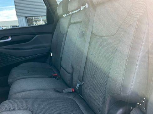 Used 2020 Hyundai Santa Fe SE image 17