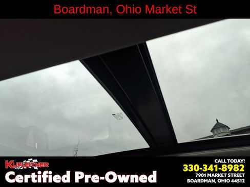 Used 2024 GMC Terrain Denali w/ Denali Premium Package AWD/4WD image 15