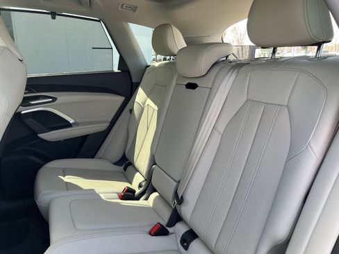 Certified 2025 Audi Q5 Premium Plus w/ Premium Plus image 32