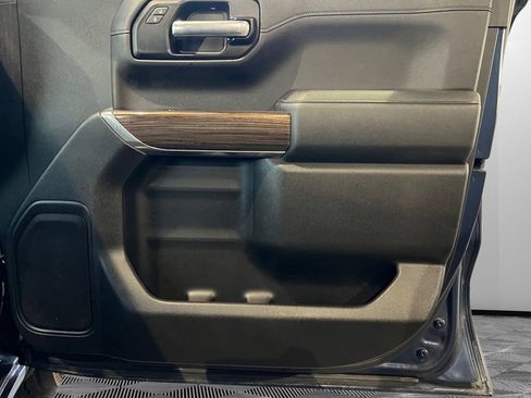 Used 2019 Chevrolet Silverado 1500 LT image 13