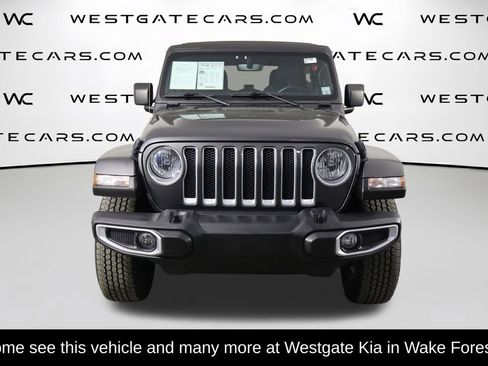 Used 2021 Jeep Wrangler Unlimited Sahara AWD/4WD image 2