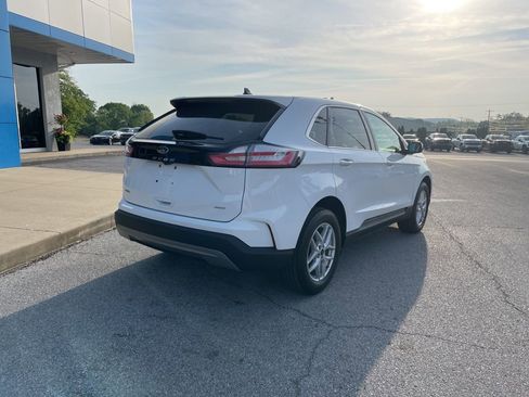 Used 2024 Ford Edge SEL AWD/4WD image 8