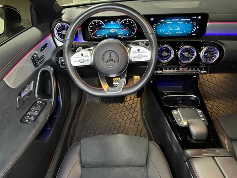 Used 2023 Mercedes-Benz CLA 250 4MATIC image 43
