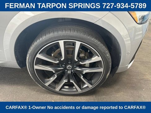 Used 2024 Volvo XC60 B5 Ultimate w/ Protection Package Premier AWD/4WD image 3