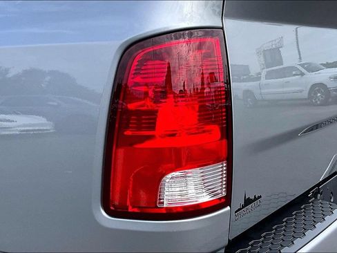 Used 2019 RAM 1500 Express w/ Express Value Package RWD image 24