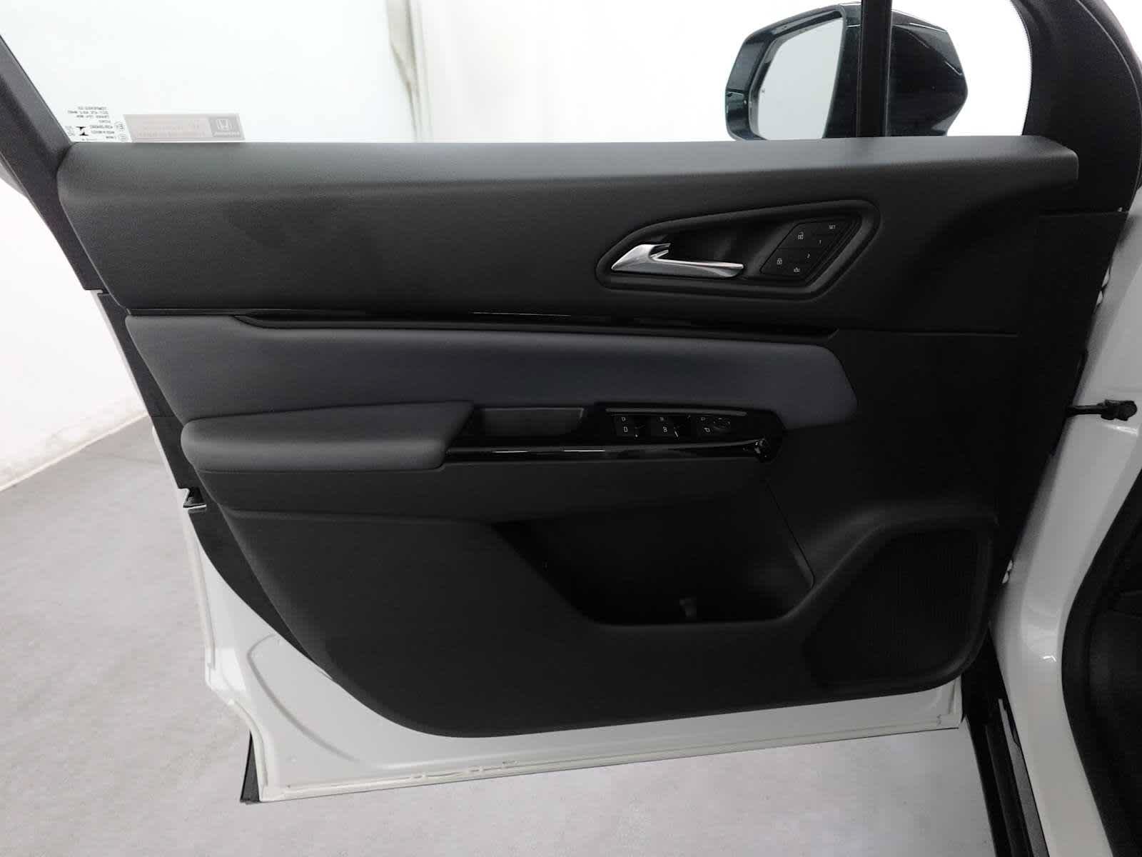 Used 2024 Honda Prologue Touring image 10
