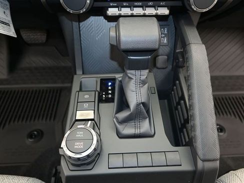 New 2026 Toyota 4Runner SR5 image 8