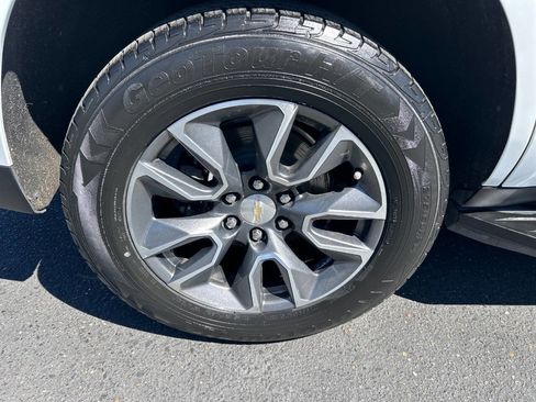 Used 2021 Chevrolet Tahoe LT w/ LT Signature Package image 7