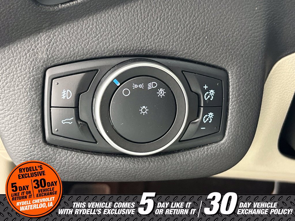 Used 2017 Ford Escape SE w/ Equipment Group 201A AWD/4WD image 26