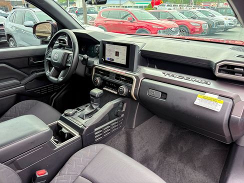 Used 2026 Toyota Tacoma SR5 AWD/4WD image 20