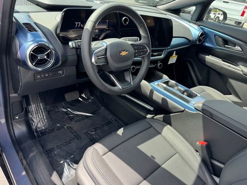 New 2026 Chevrolet Equinox EV LT w/ Convenience Package II FWD image 13