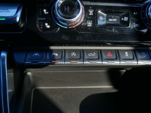 Used 2023 GMC Sierra 1500 Denali Ultimate image 20