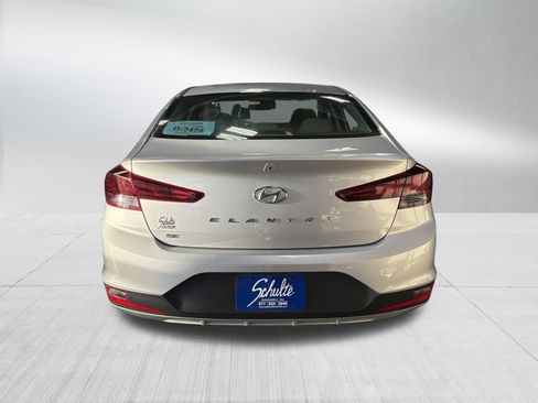 Used 2020 Hyundai Elantra SE w/ Cargo Package (C1) image 6