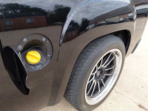 Used 2011 GMC Sierra 1500 Denali image 23