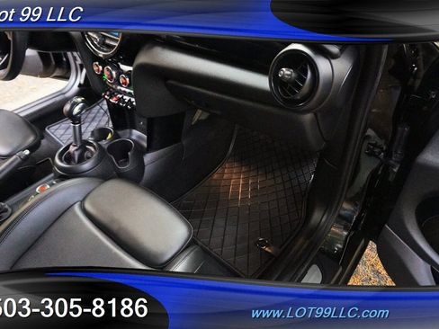 Used 2019 MINI Cooper S w/ Premium Package image 33