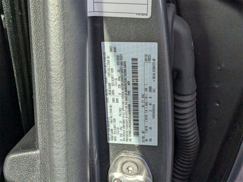 Used 2025 Ford Escape Active image 41