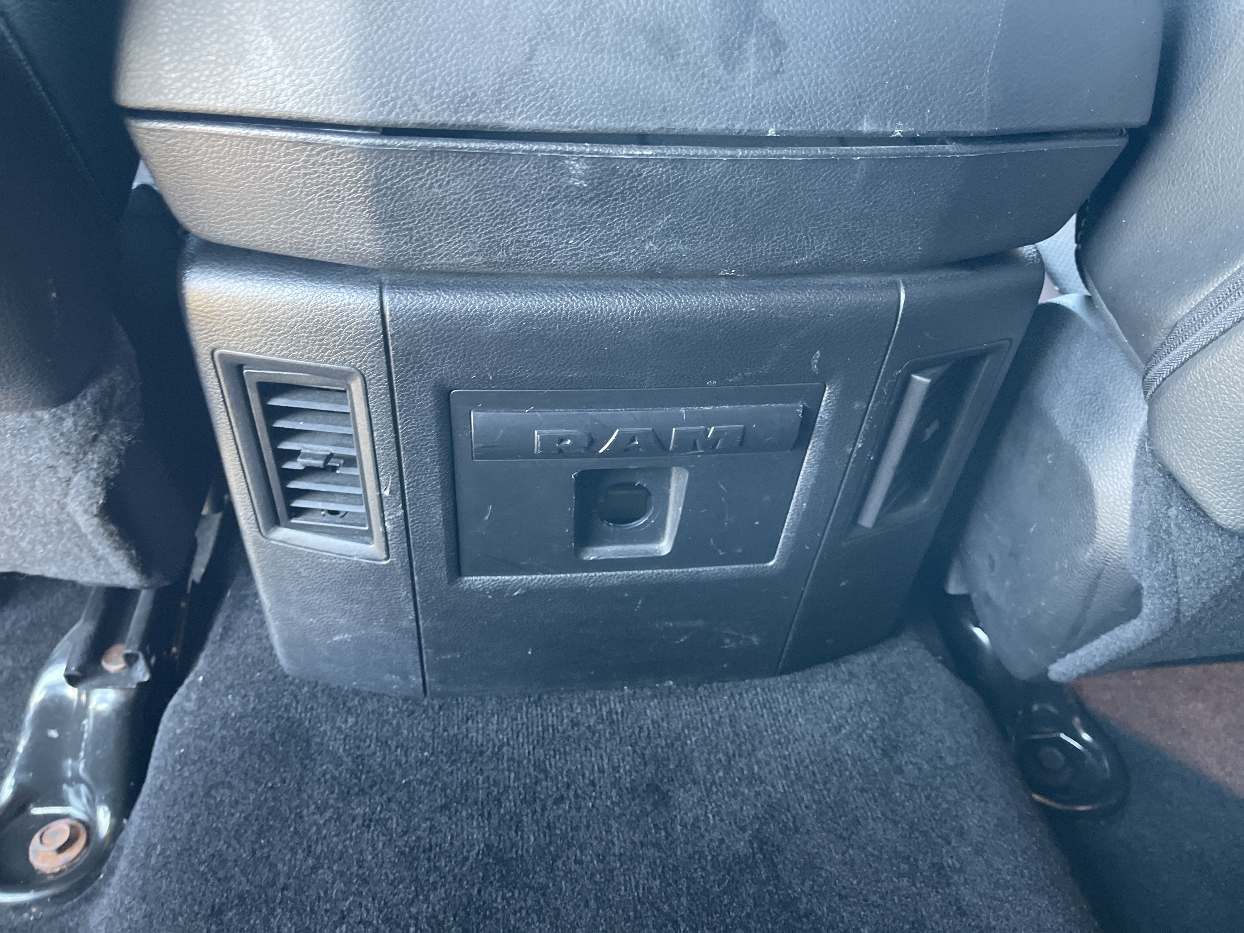 Used 2014 RAM 1500 Sport w/ Remote Start & Security Group AWD/4WD image 37