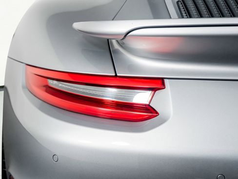 Used 2017 Porsche 911 Turbo S image 12