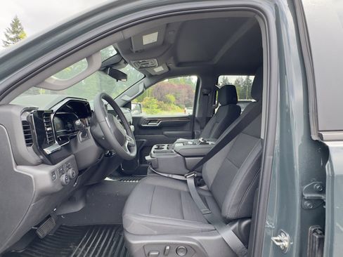 New 2025 Chevrolet Silverado 1500 LT w/ Safety Package image 16