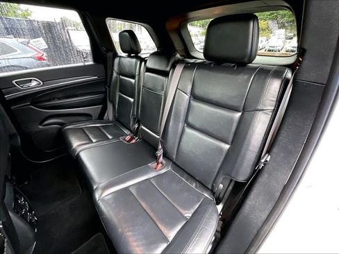 Used 2020 Jeep Grand Cherokee Limited AWD/4WD image 15