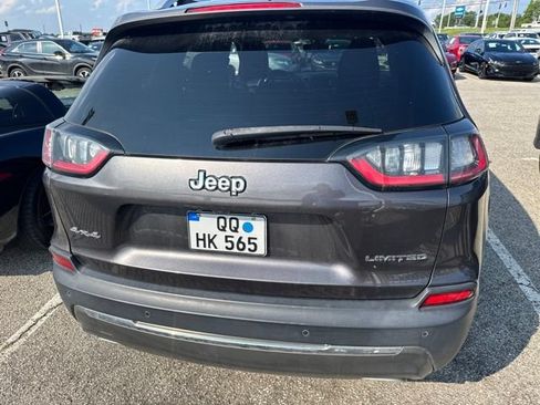 Used 2019 Jeep Cherokee Limited AWD/4WD image 5
