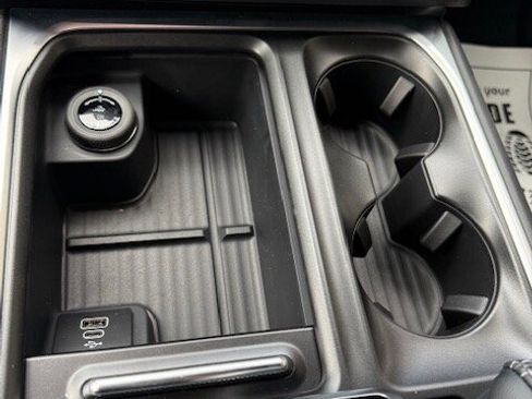 New 2026 Ford Expedition Platinum w/ Stealth Appearance Package AWD/4WD image 16