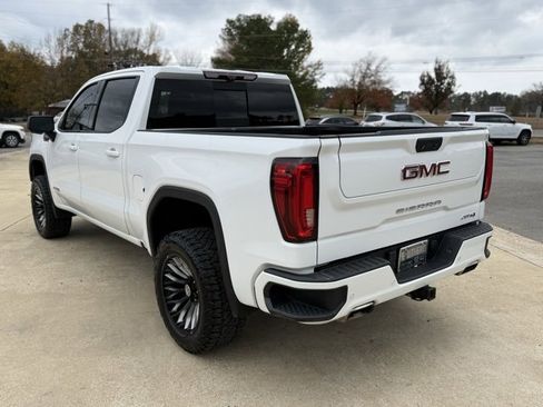 Used 2020 GMC Sierra 1500 AT4 w/ AT4 Premium Package image 3