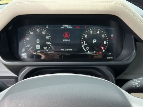 Used 2022 Land Rover Defender 90 S image 14