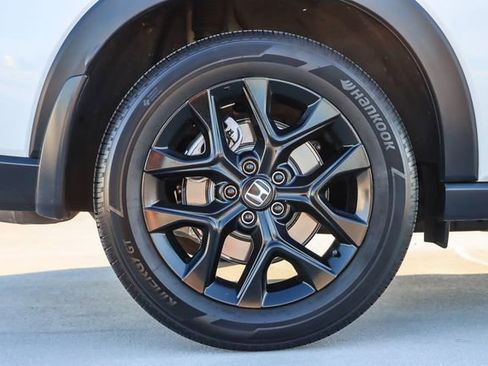 Certified 2023 Honda HR-V Sport image 10