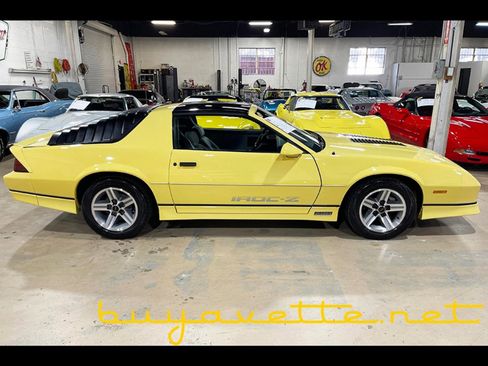 Used 1987 Chevrolet Camaro LT image 7