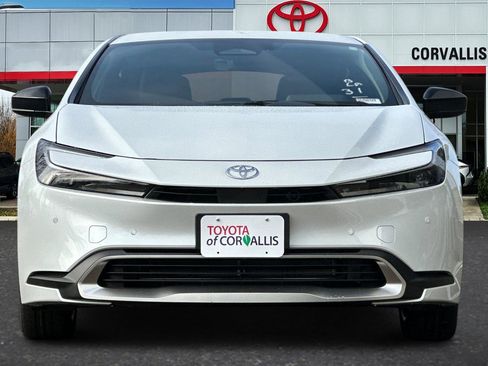 New 2026 Toyota Prius Plug-In Hybrid image 3