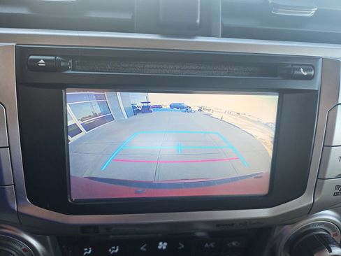 Used 2019 Toyota 4Runner SR5 image 12